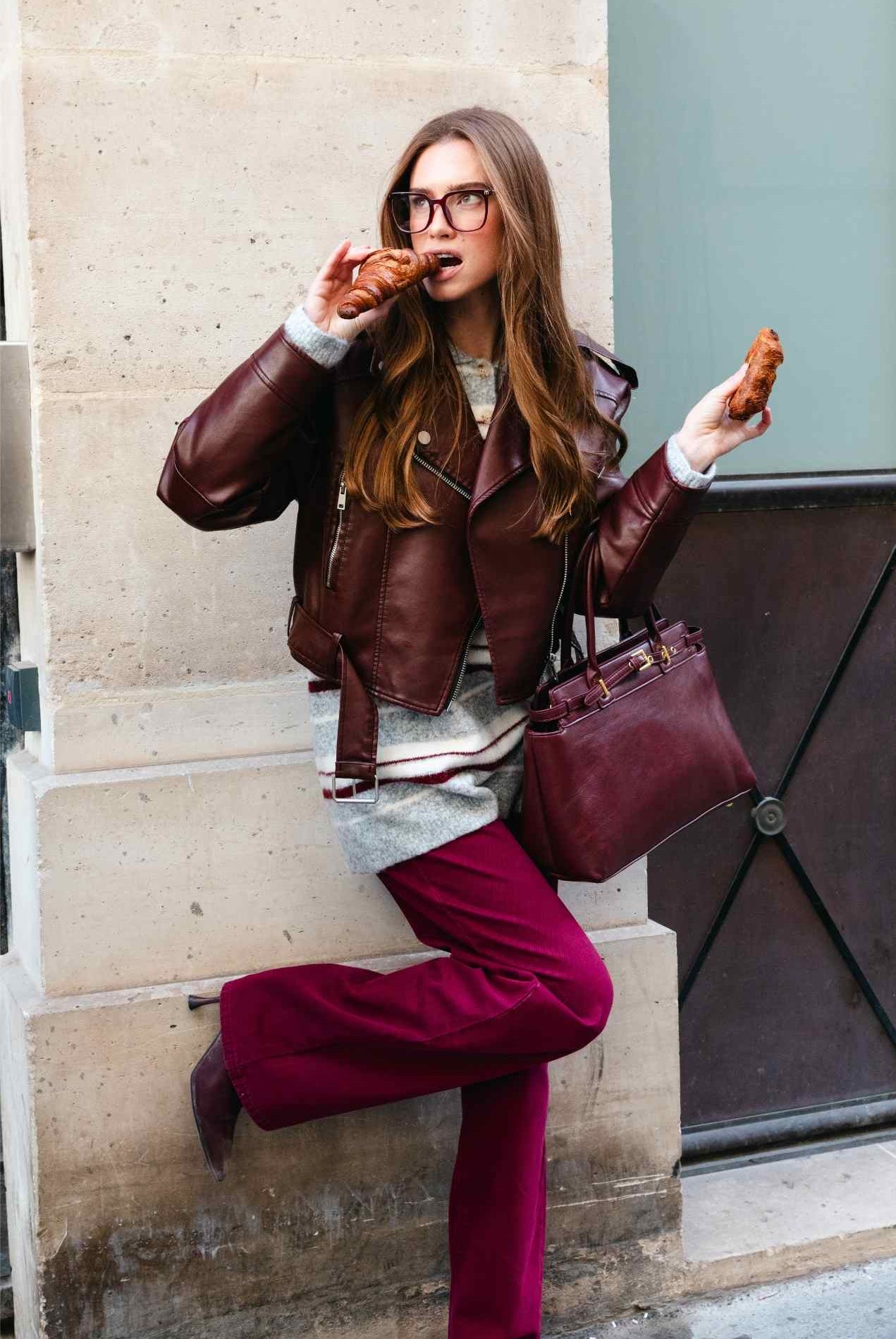 ג'קטים ובלייזרים לנשים