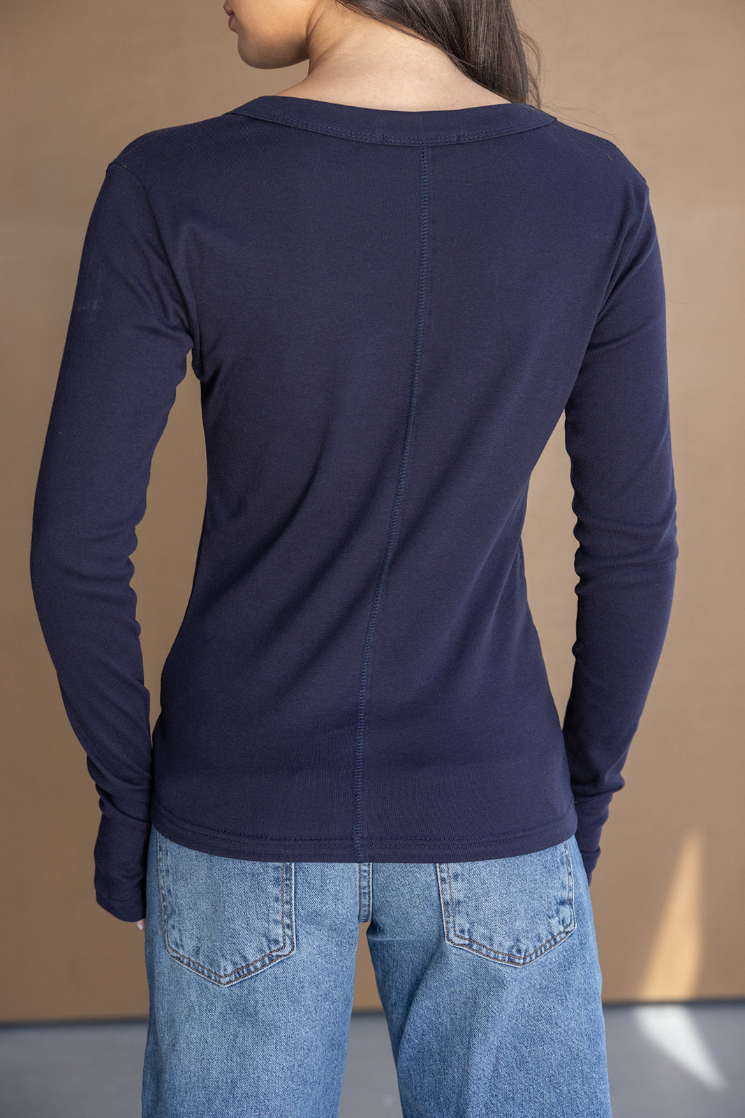 חולצת ניקי כפפה - TwentySix