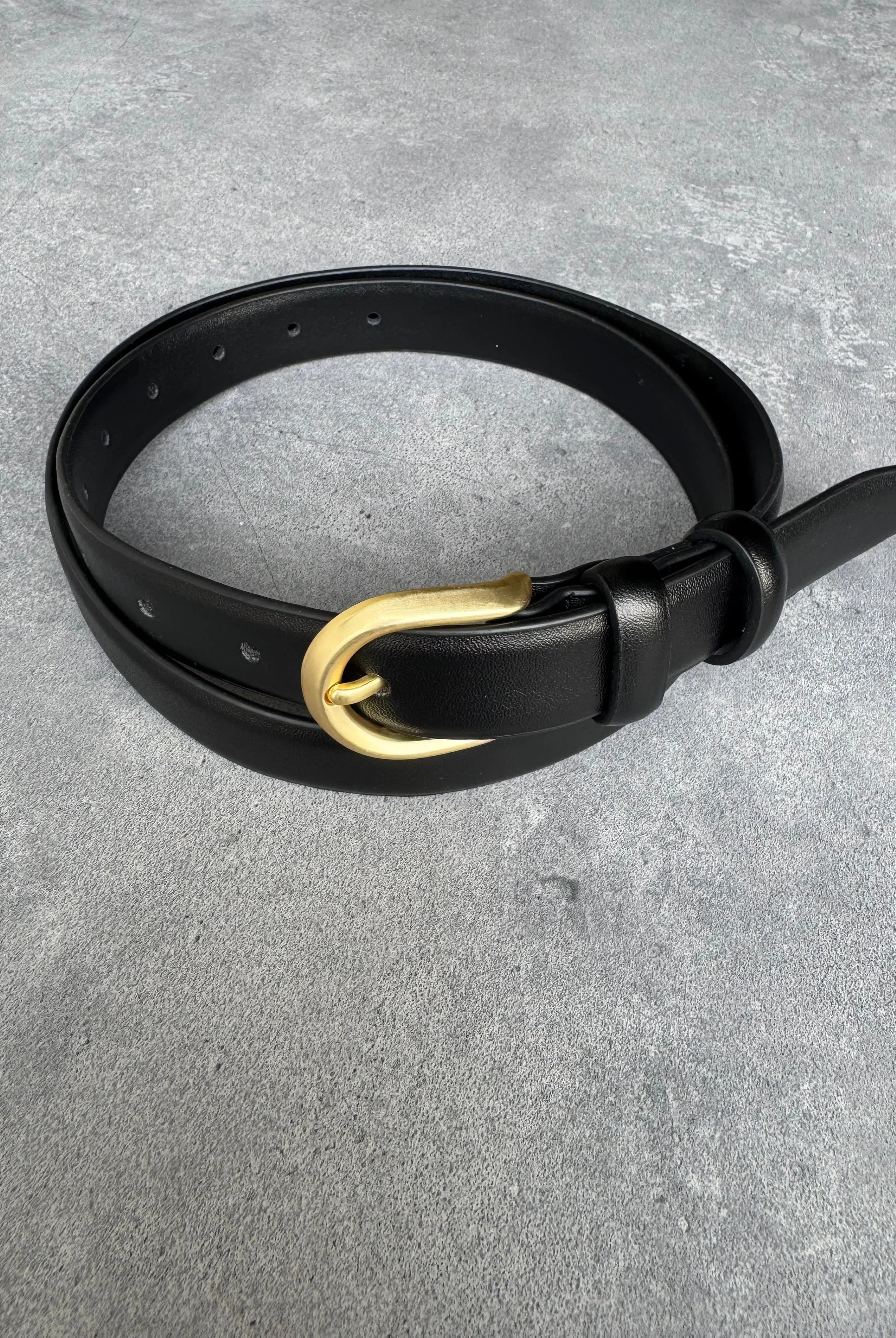 חגורת עור מישל TwentySix Black