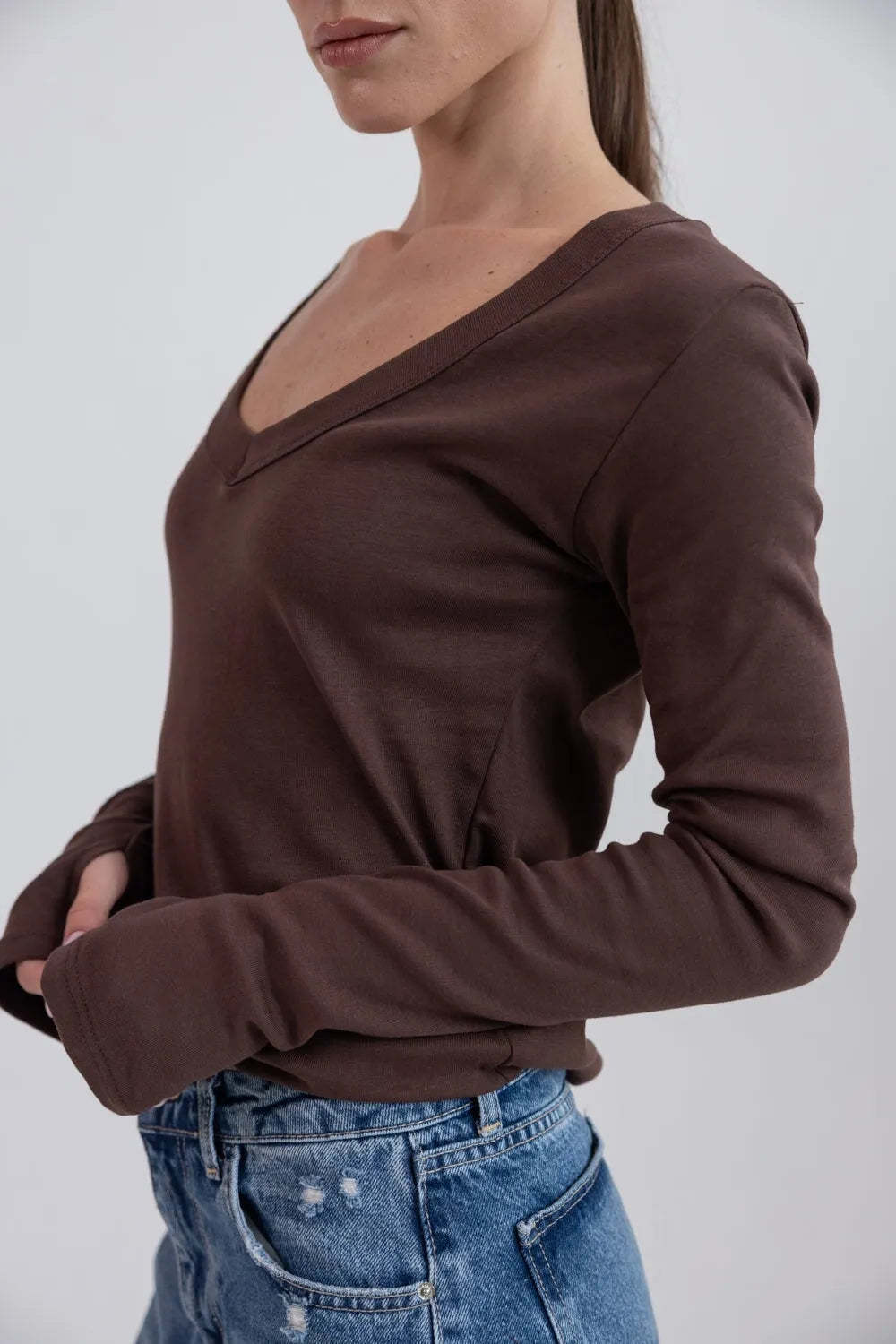 חולצת בייסיק וי כפפה TwentySix