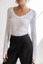 חולצת בייסיק וי כפפה TwentySix