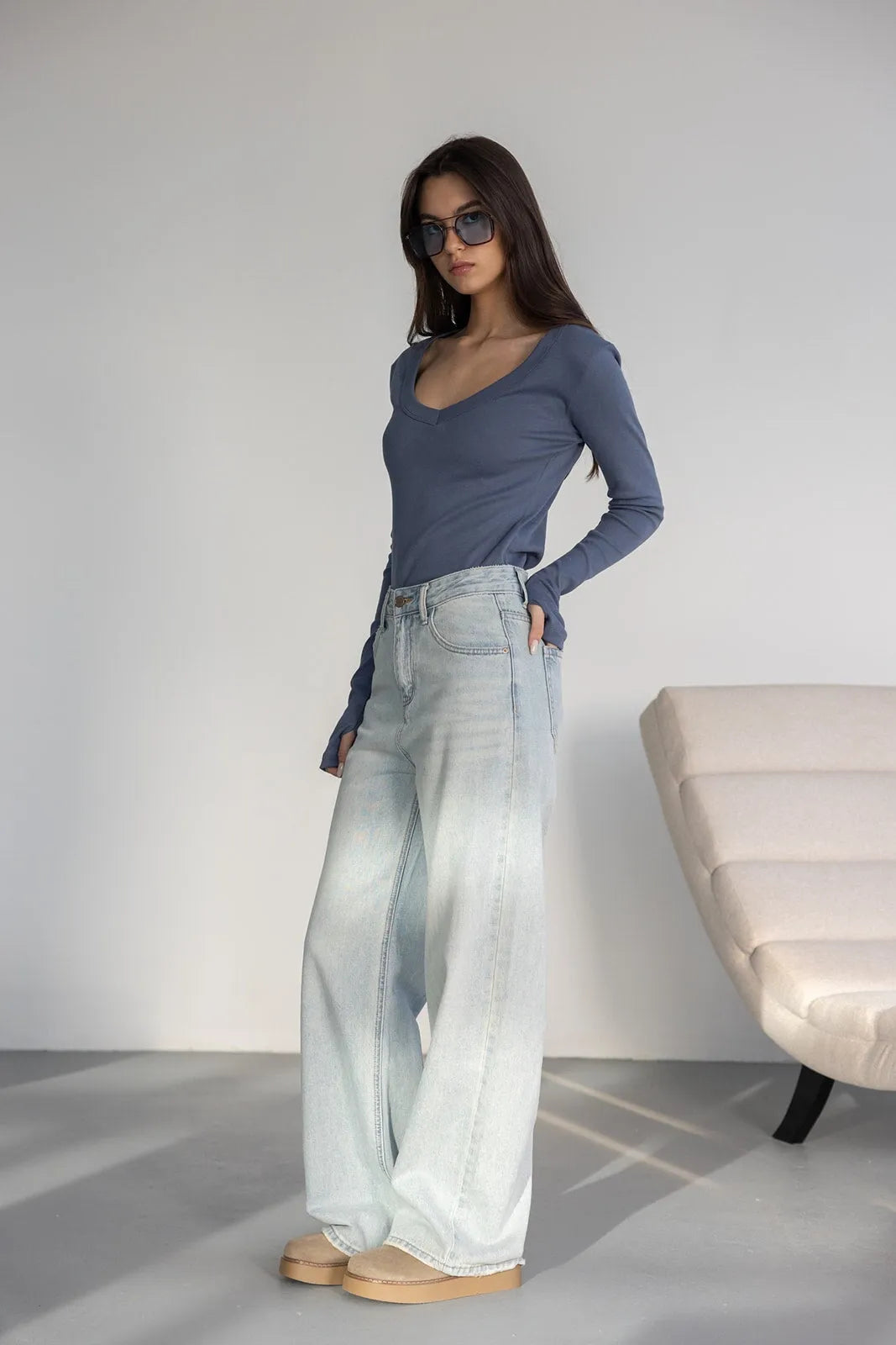 חולצת בייסיק וי כפפה TwentySix