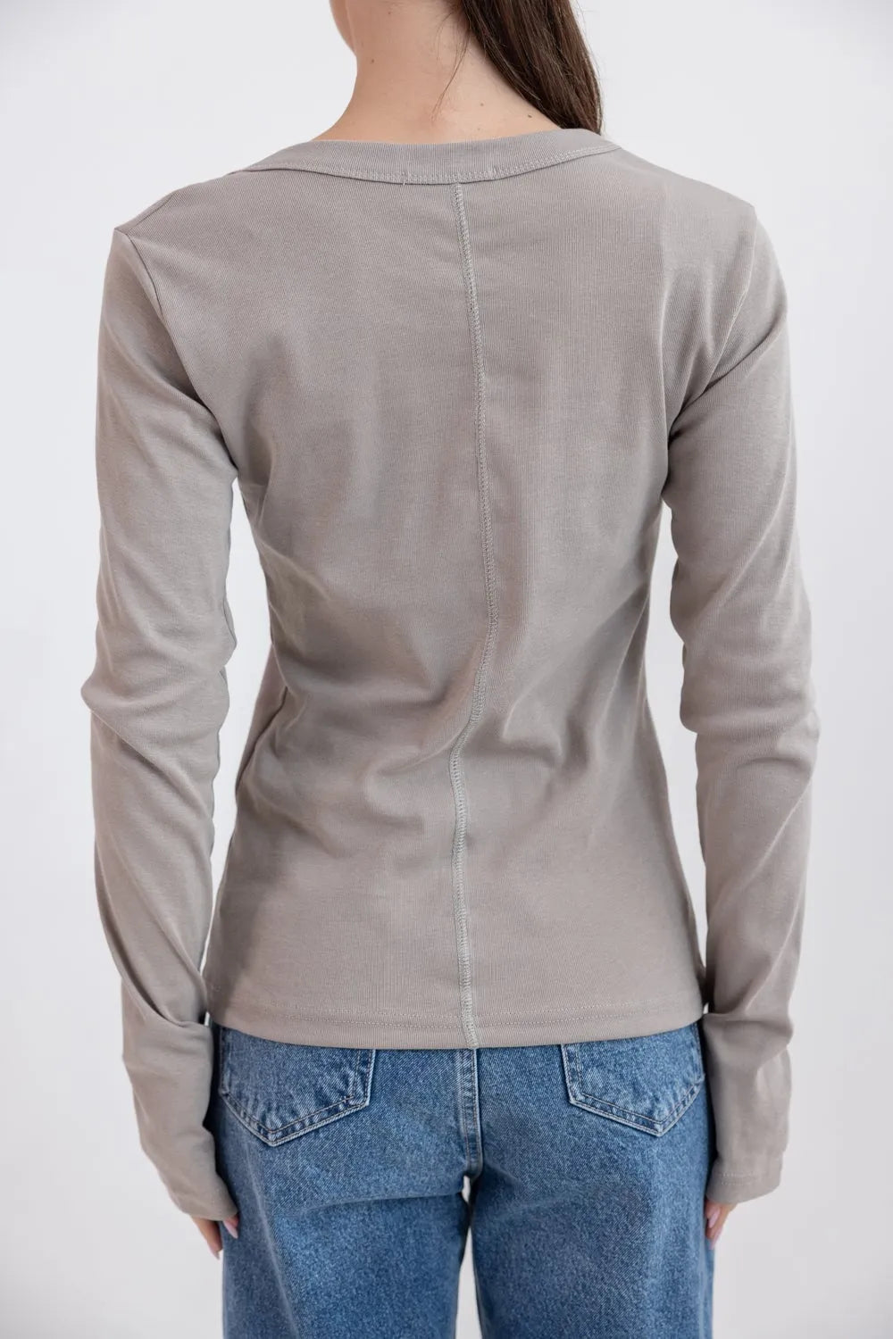 חולצת בייסיק וי כפפה TwentySix