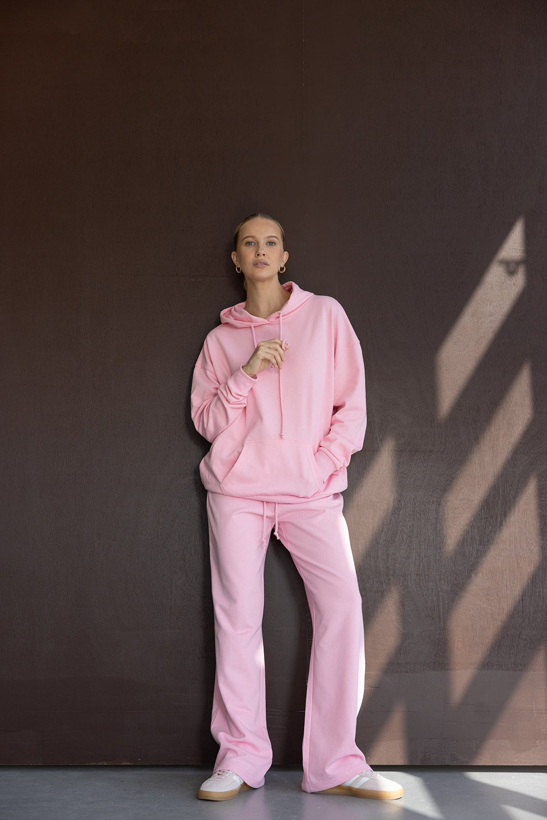 סווטשירט מתיו | ורוד - TwentySix