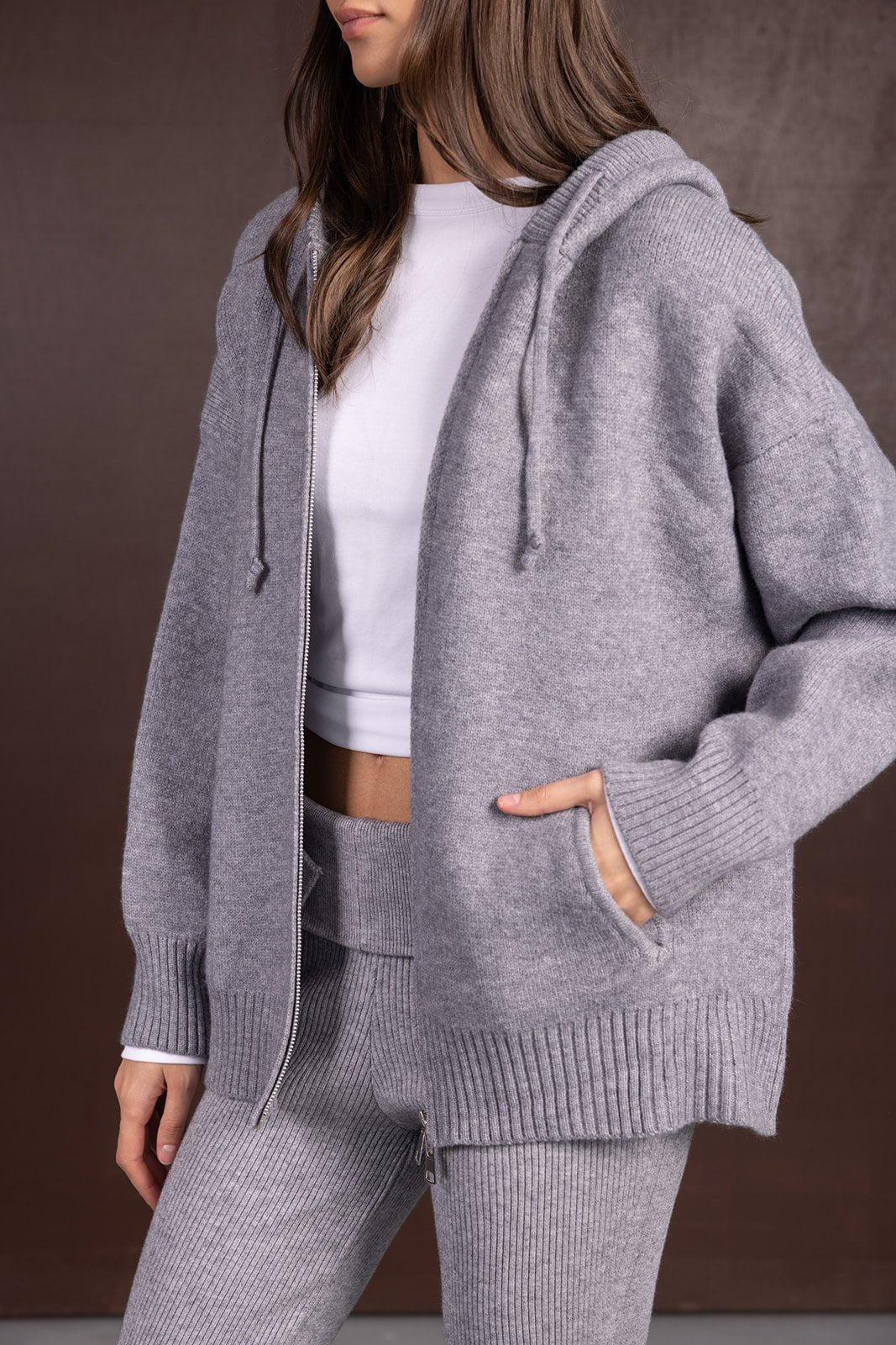 סט טרנינג נשים אפור מחמם, סריג רך עם קפוצ׳ון, אופנת חורף לנשים צעירות