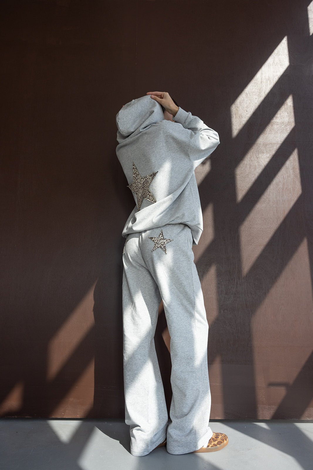 סווטשירט מתיו | אפור - TwentySix