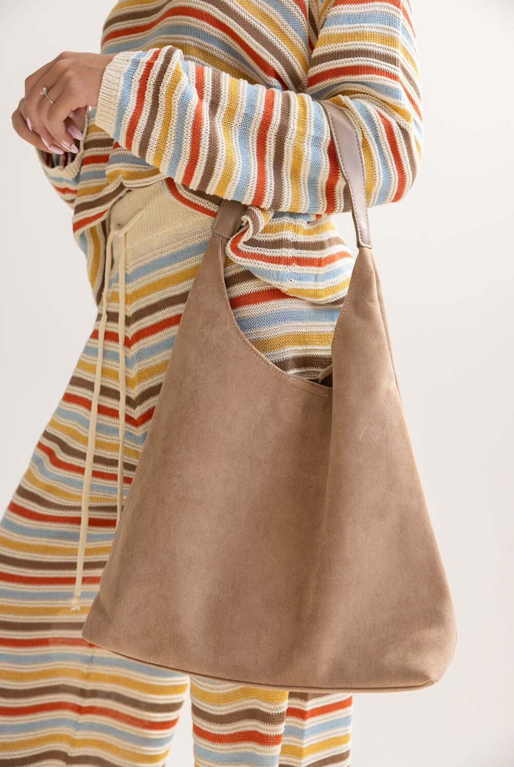 תיק טיארה בז' TwentySix