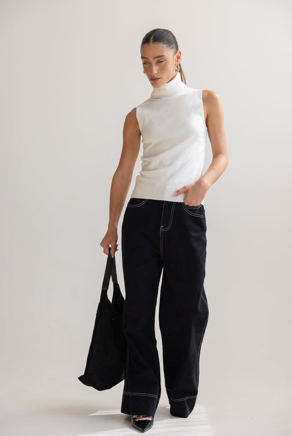 תיק טיארה שחור TwentySix