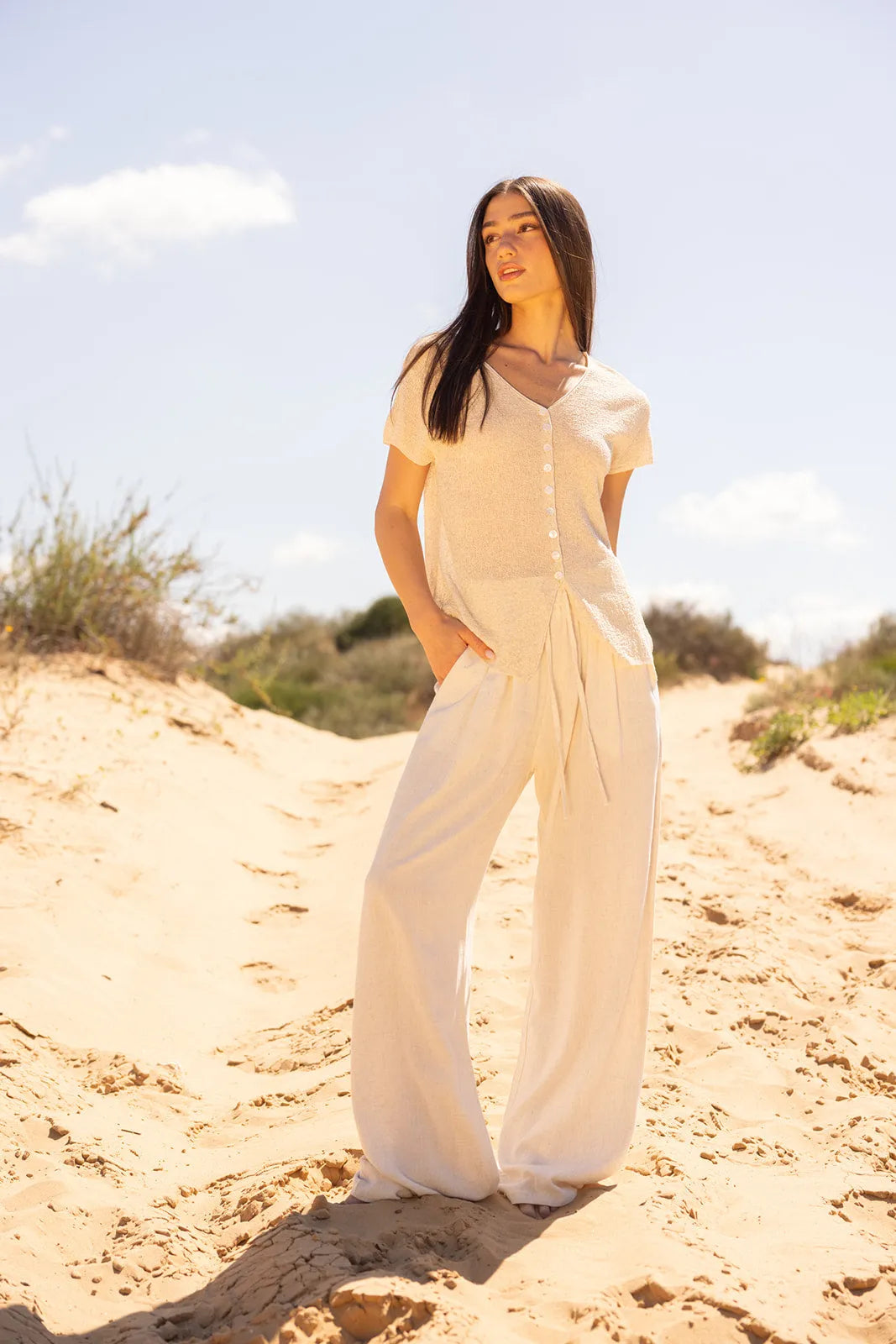 מכנסיים מפשתן לנשים – לוק קיצי שלא מתנצל