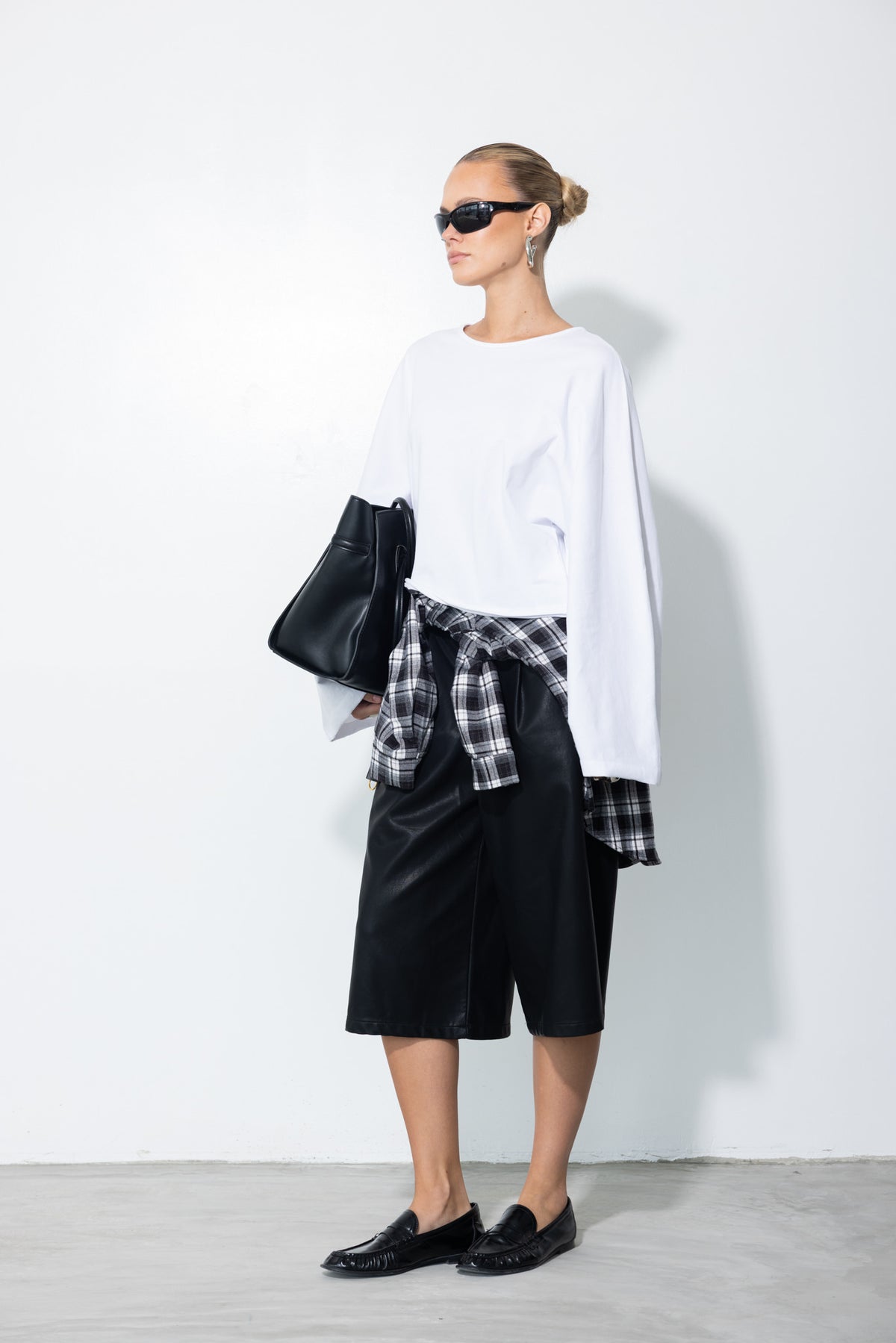 Sky Pants & Page Top