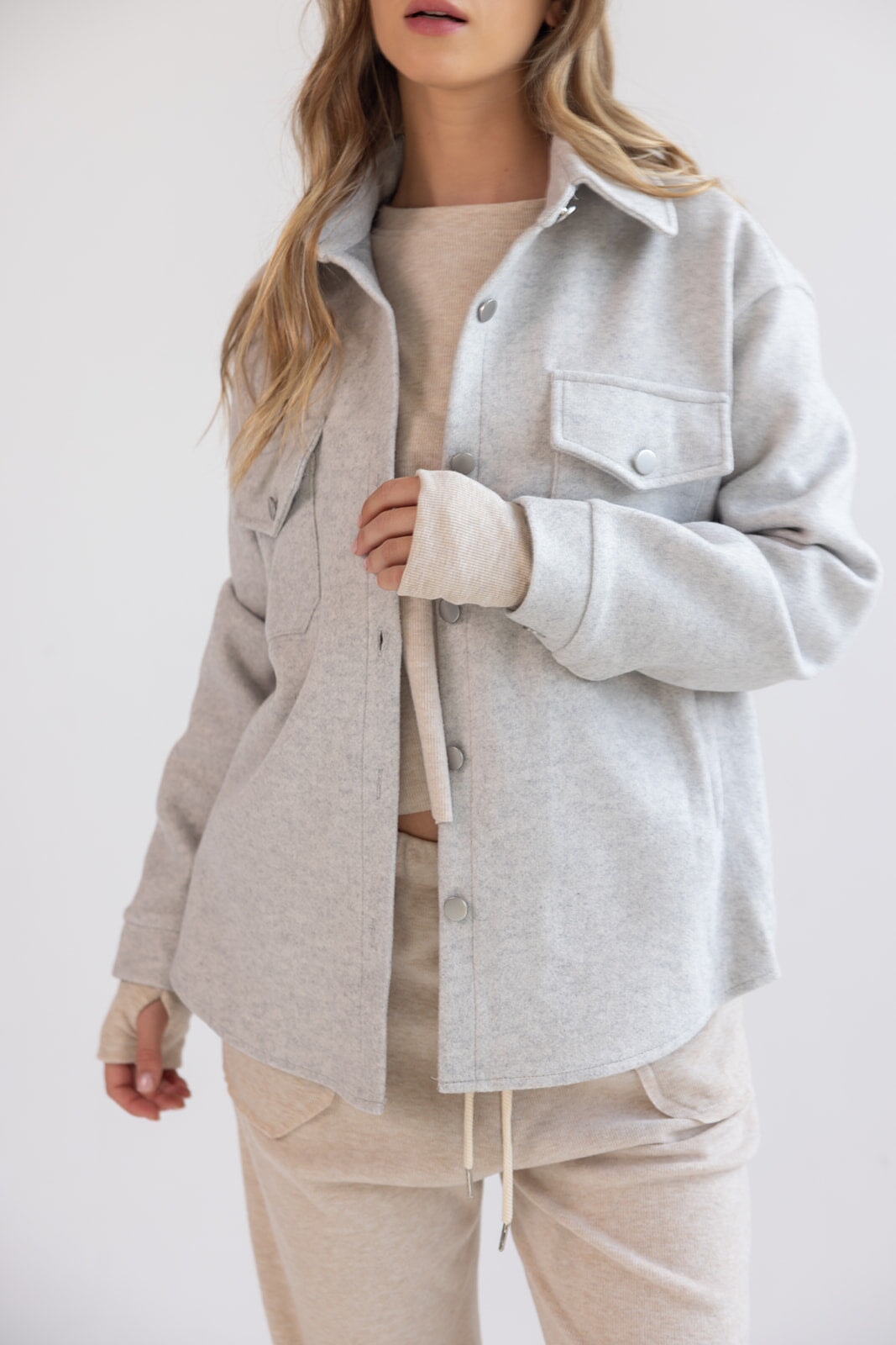 ג'קט אוליביה TwentySix Light Grey One Size 