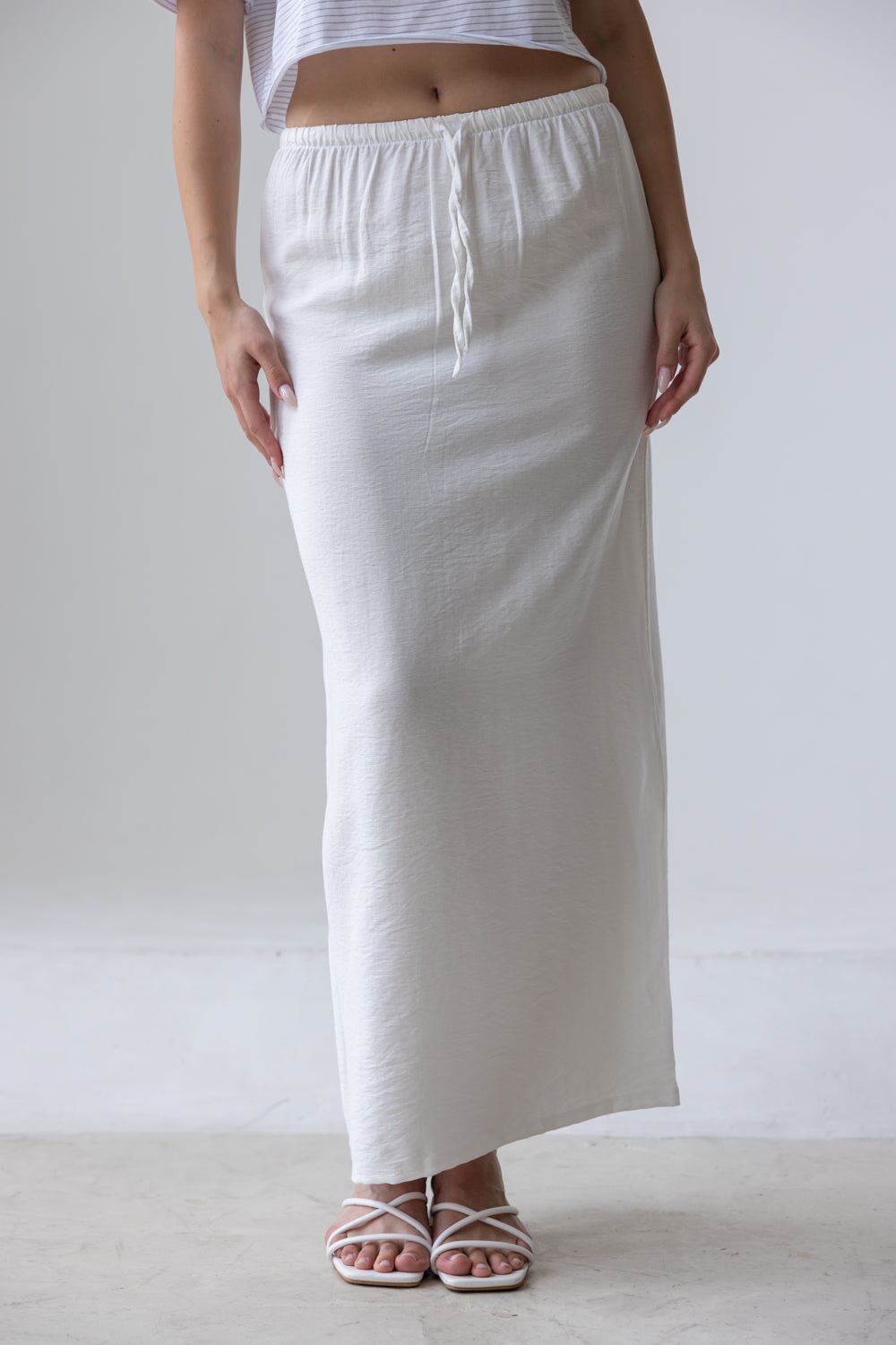 חצאית אדי TwentySix White S-36 