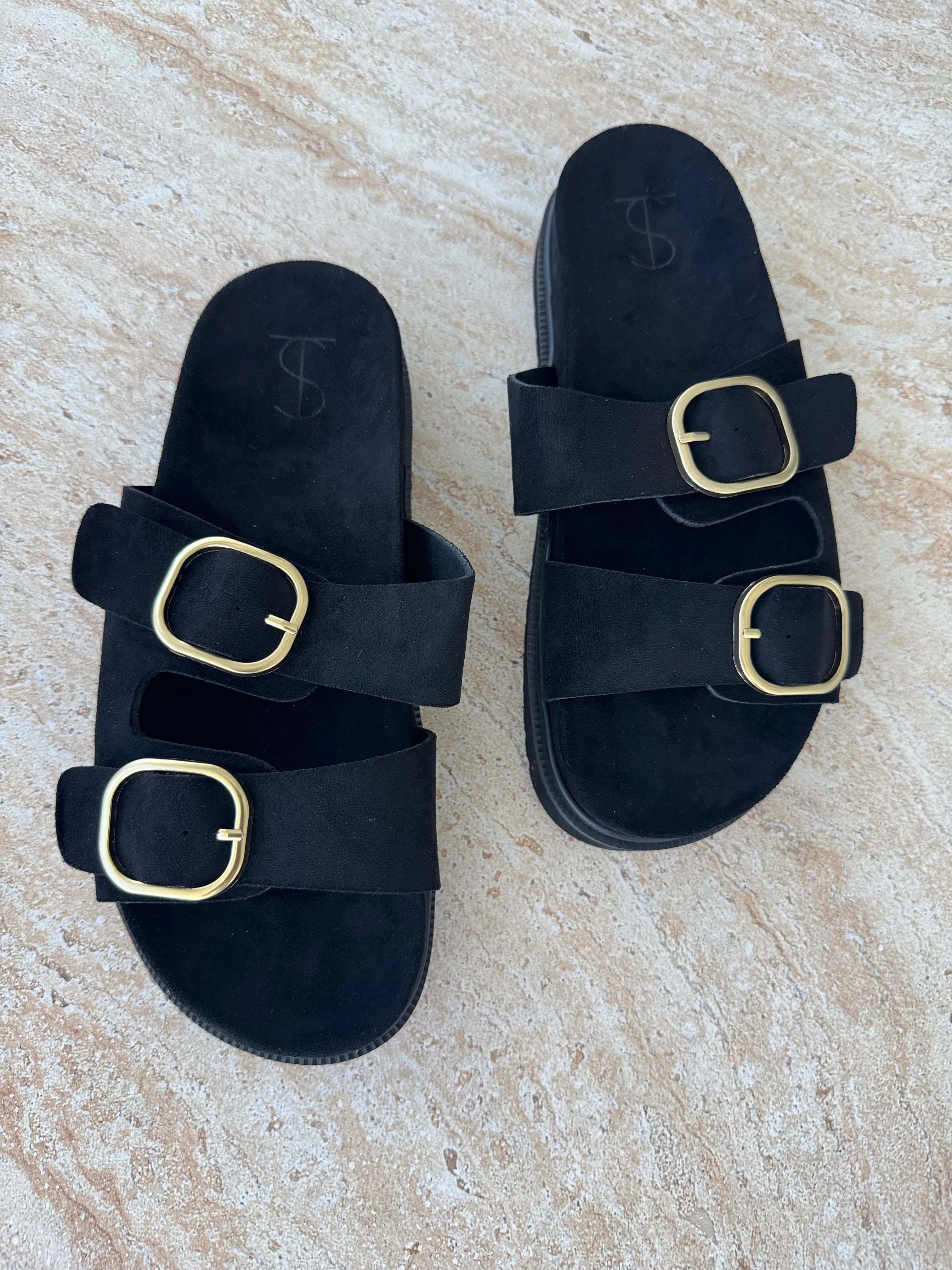 כפכף זמש ג'ניפר שחור TwentySix 