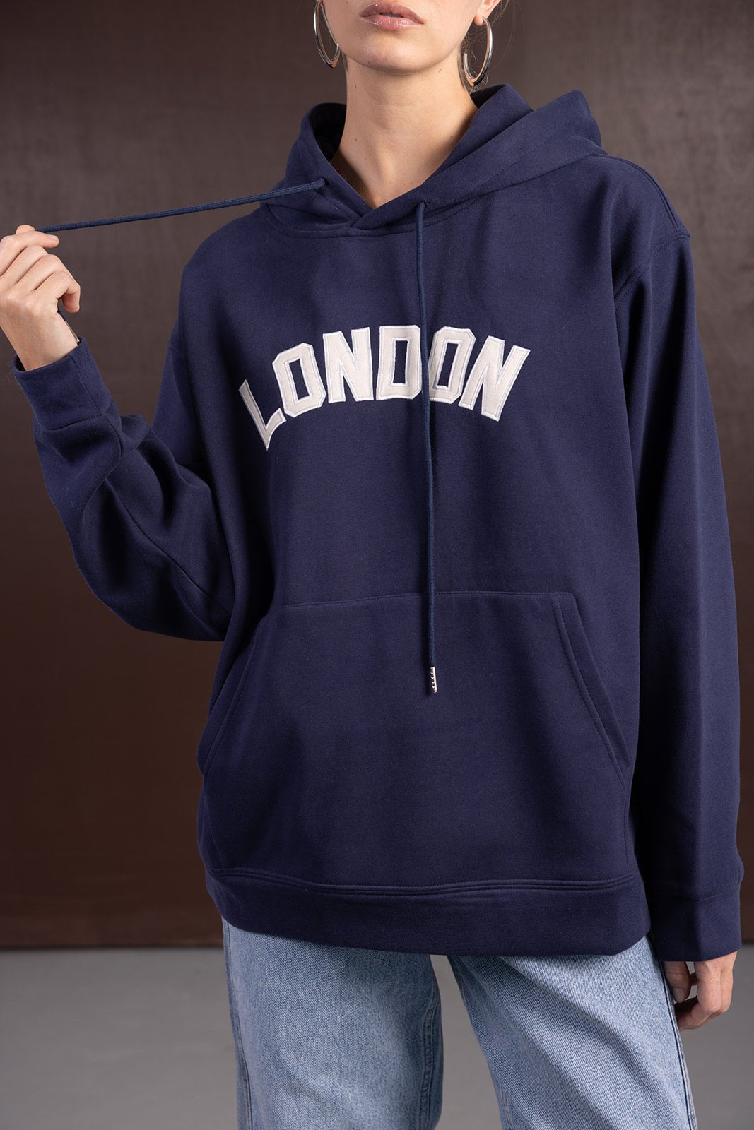 סווטשירט LONDON | כחול - TwentySix
