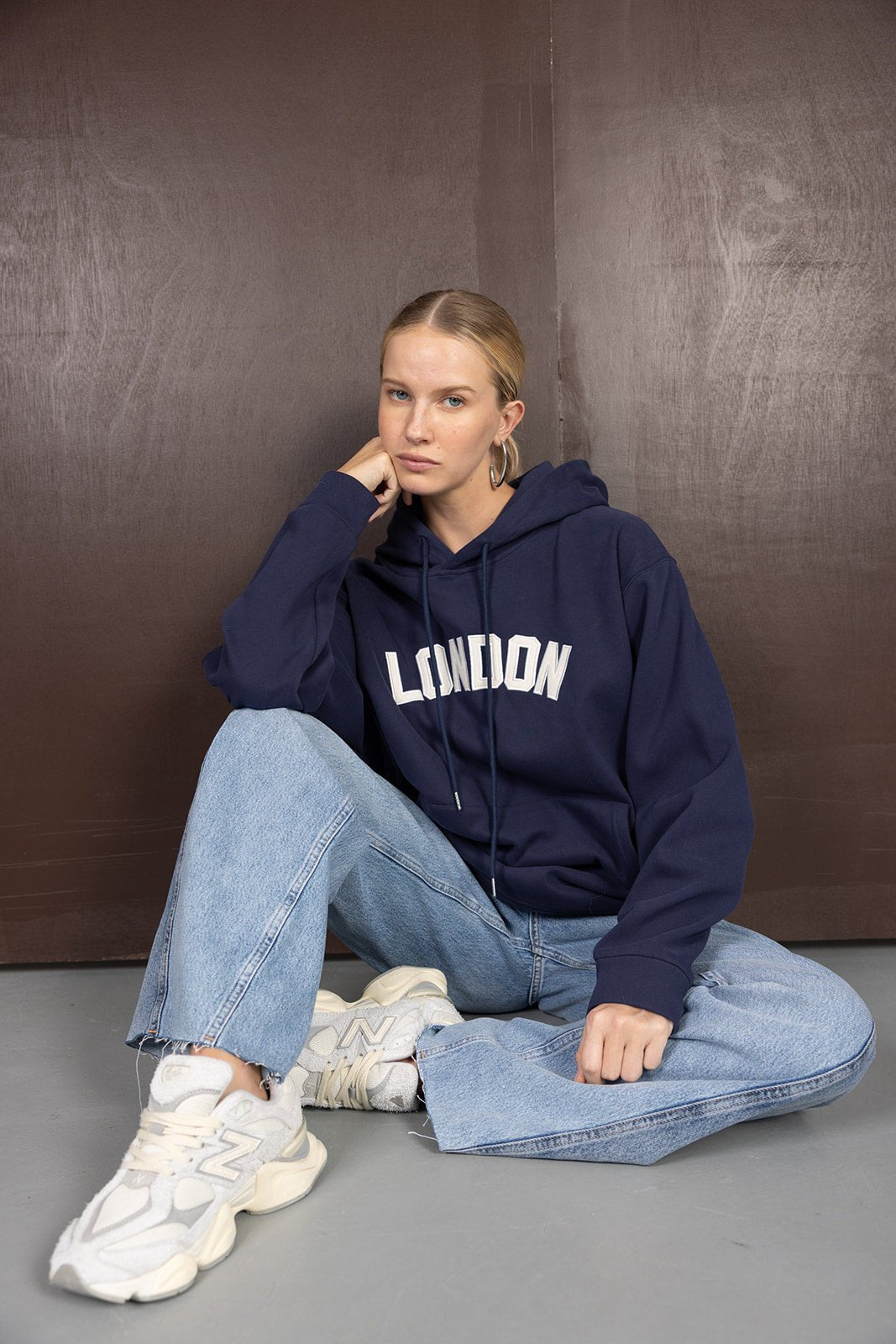 סווטשירט LONDON | כחול - TwentySix