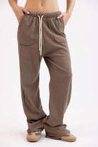 מכנס ג'ניפר TwentySix Brown One Size 