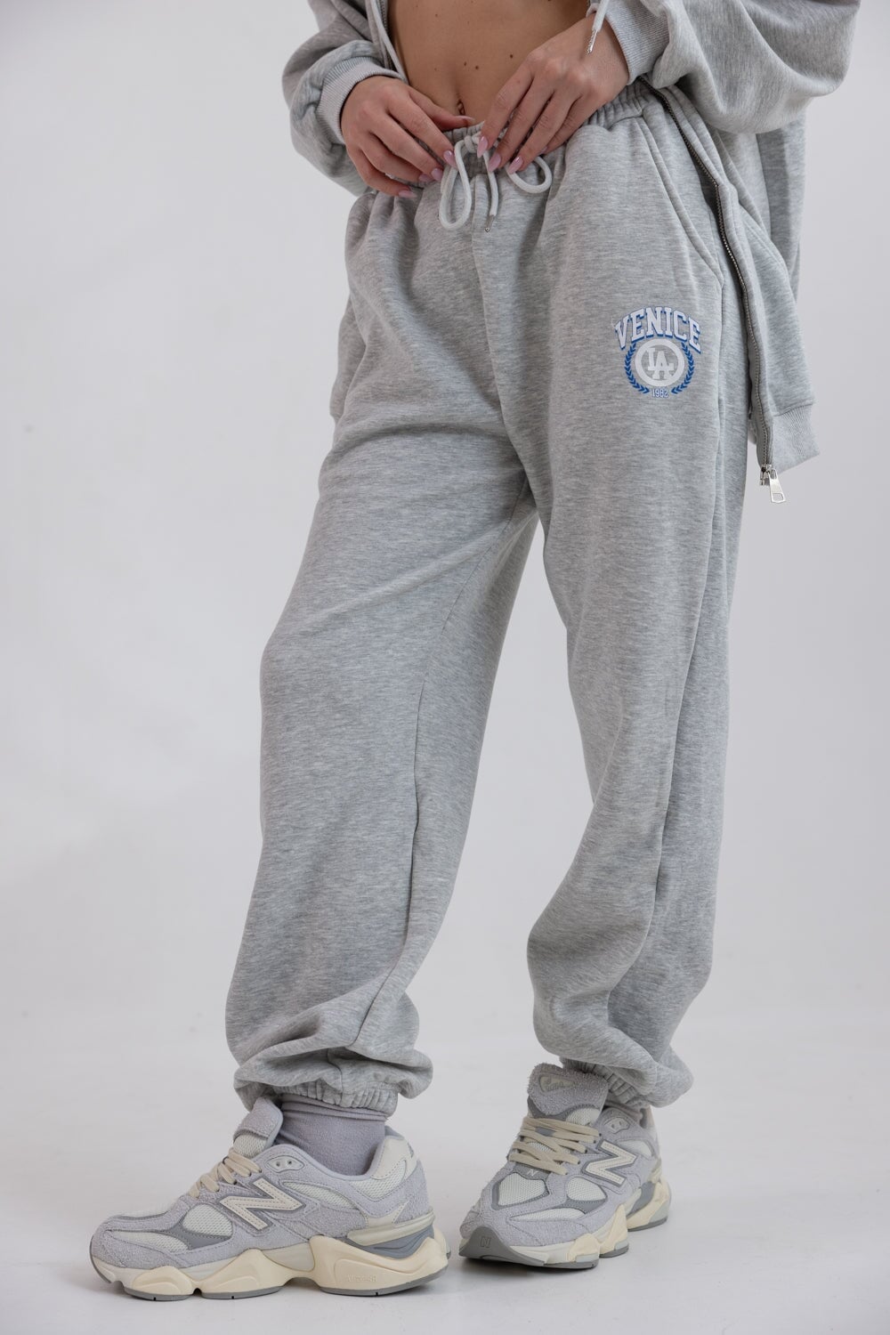 מכנס פוטר וניס אפור TwentySix Grey S/M 