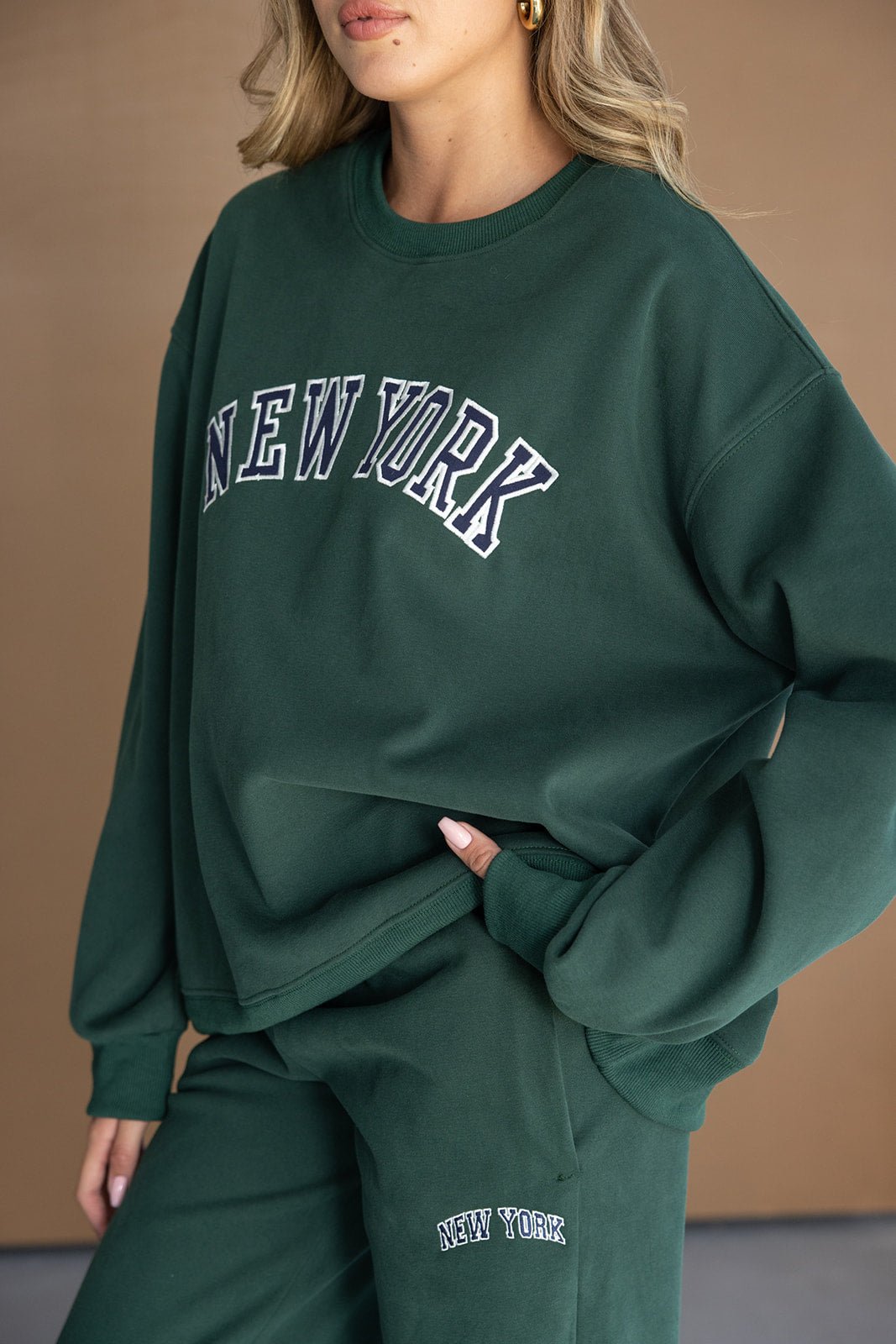 סווטשירט NEW YORK | ירוק - TwentySix