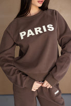 חולצת טרנינג חומה לנשים עם הכיתוב PARIS, סט ספורטיבי אופנתי לנערות