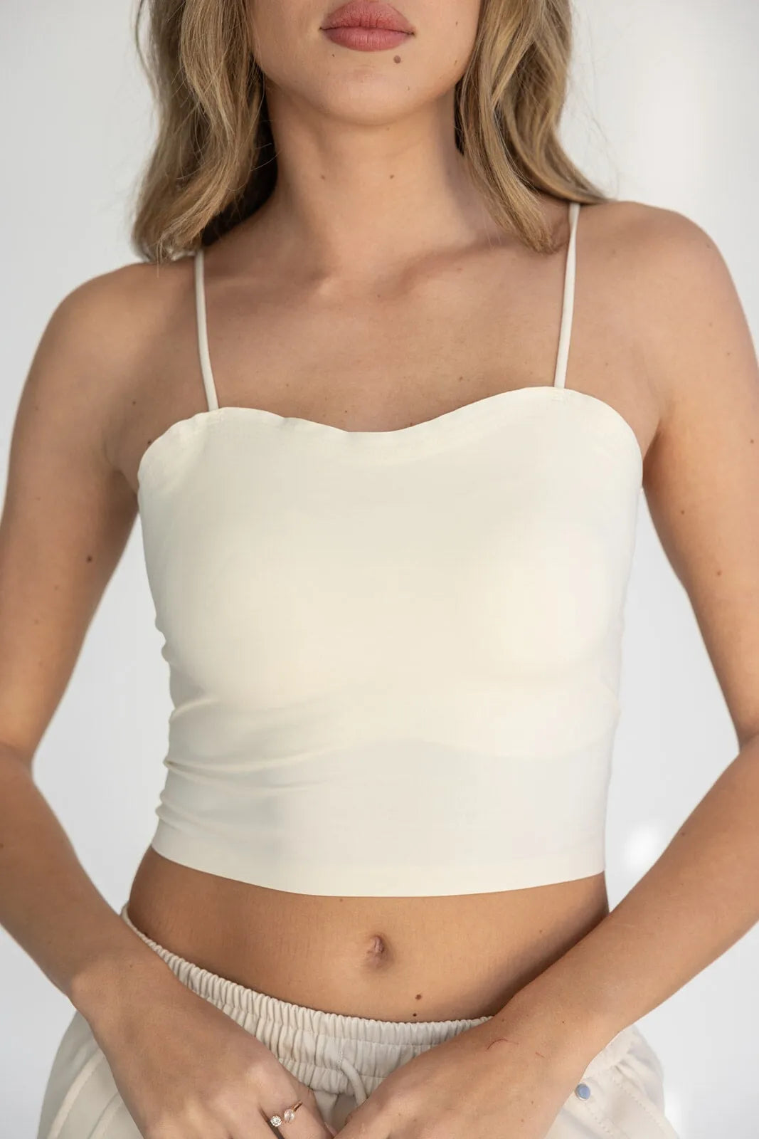 טופ סיימון TwentySix Cream One Size 