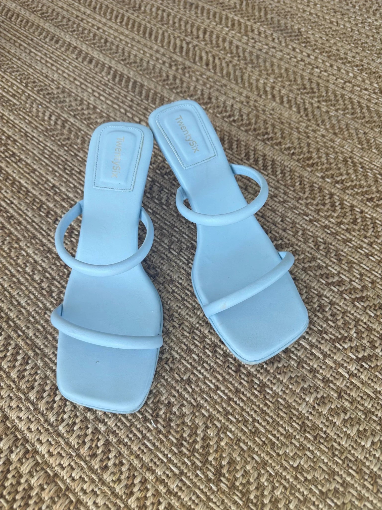 סנדל מרשל תכלת TwentySix 