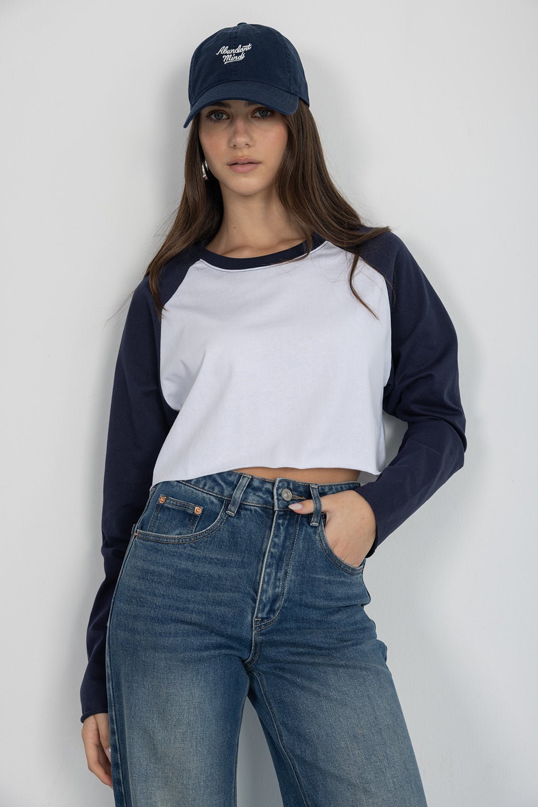 חולצת קרופ ג'סי | כחולה - TwentySix