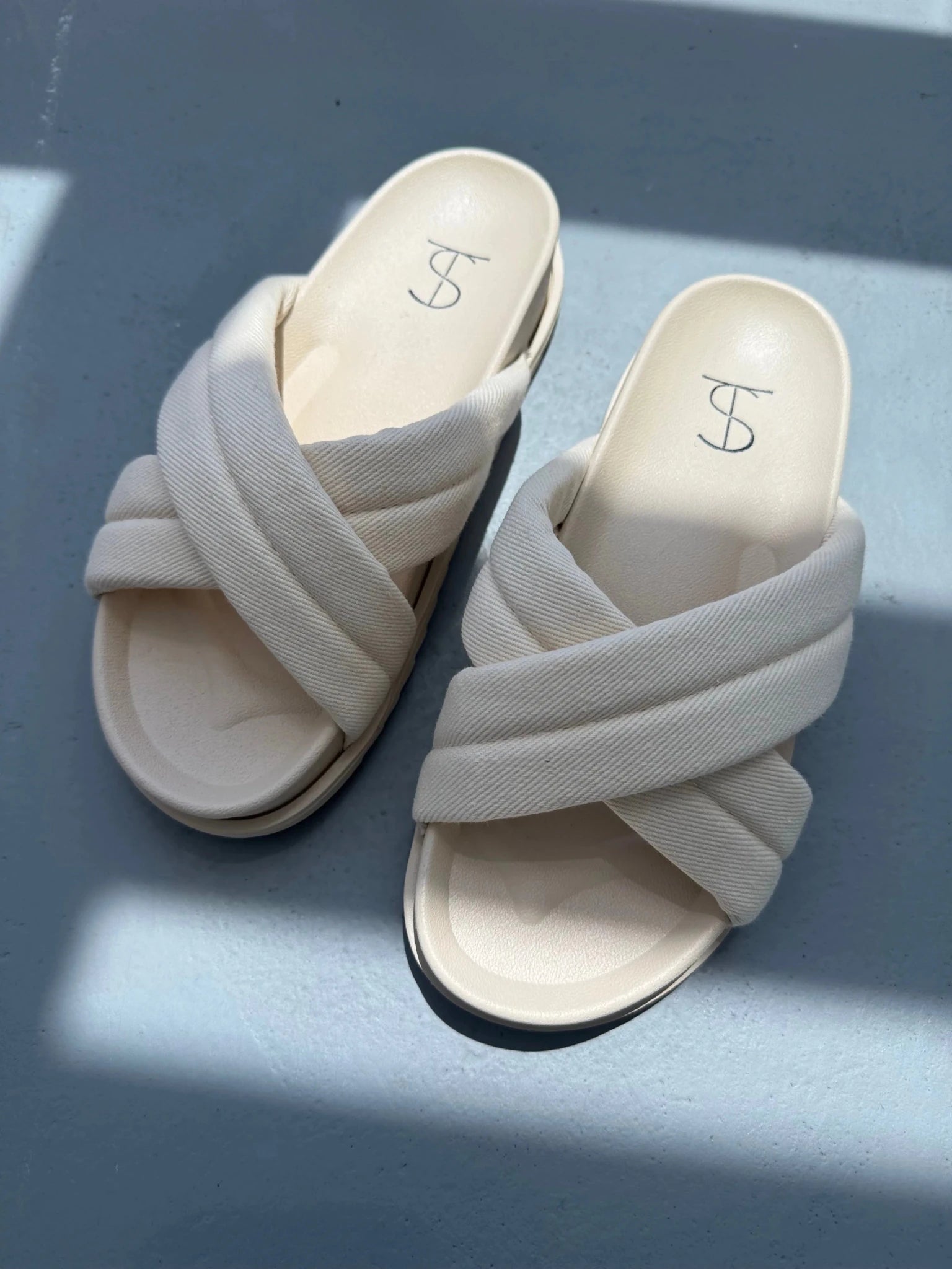 כפכף ג'ינס איקס בז' TwentySix 