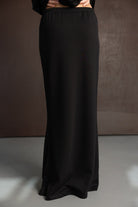 חצאית שחורה ארוכה לנשים, גזרת מותן גבוהה מבד חלק, אופנה טרנדית לנערות