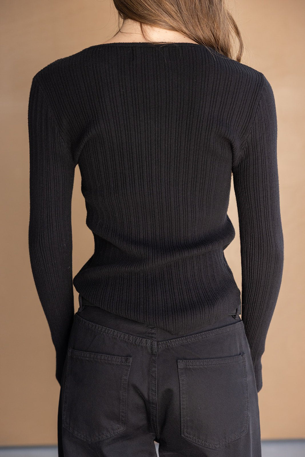 חולצת סריג שחורה לנשים עם שרוולים ארוכים, בד ריב, בגדים לאופנה יומיומית