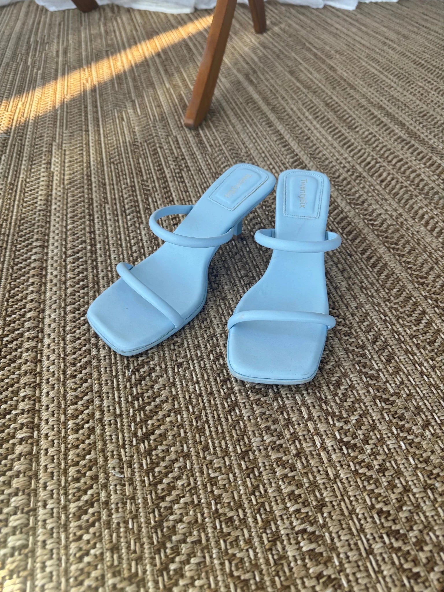 סנדל מרשל תכלת TwentySix 