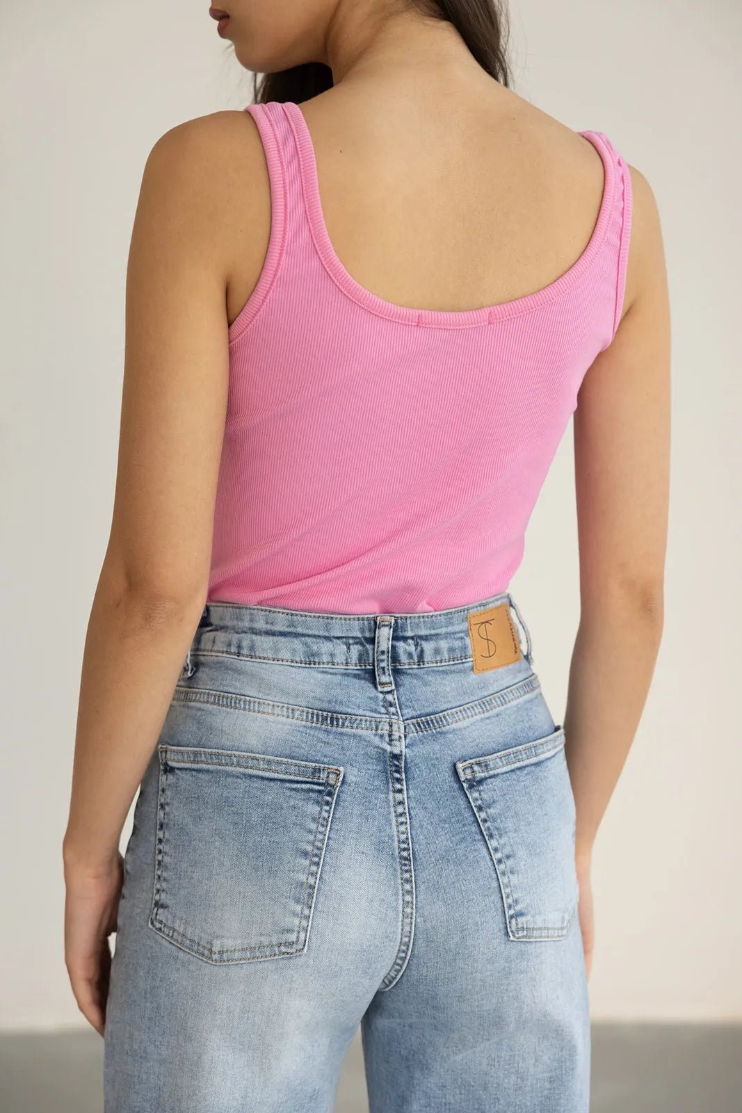 גופיית הנרי TwentySix 