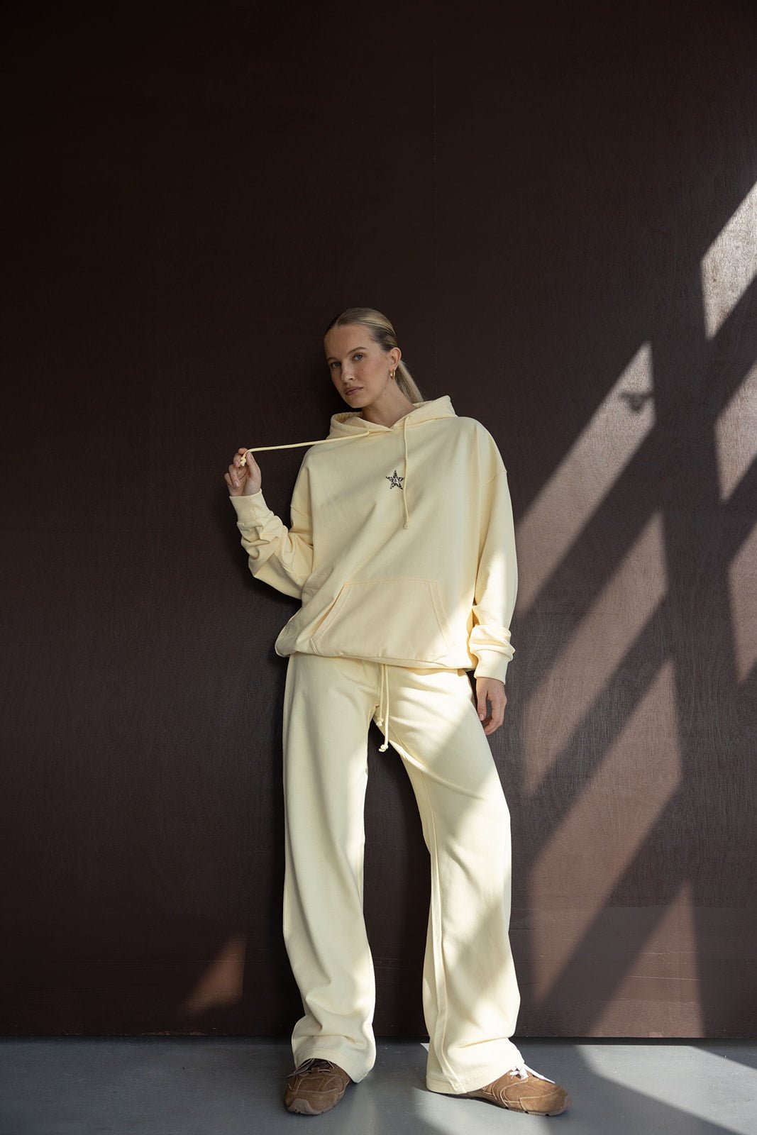 סווטשירט מתיו | צהוב - TwentySix