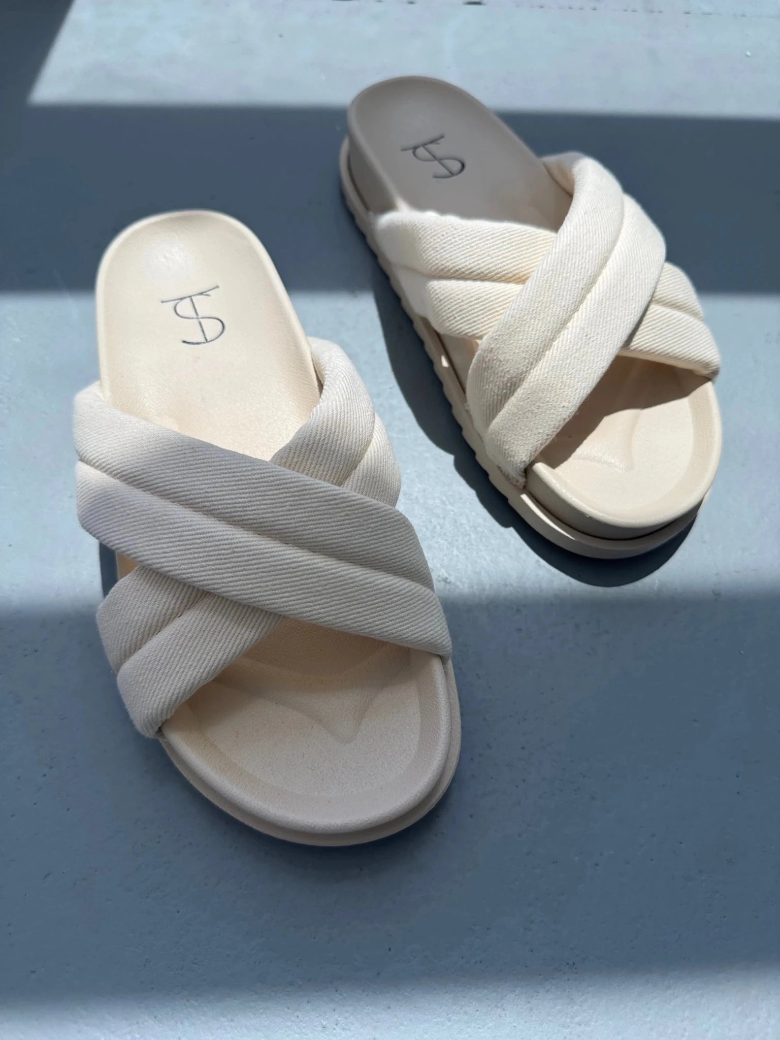 כפכף ג'ינס איקס בז' TwentySix 