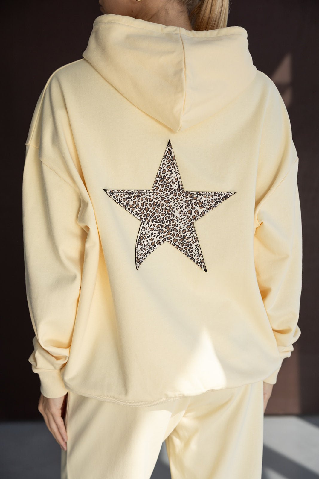 סווטשירט מתיו | צהוב - TwentySix