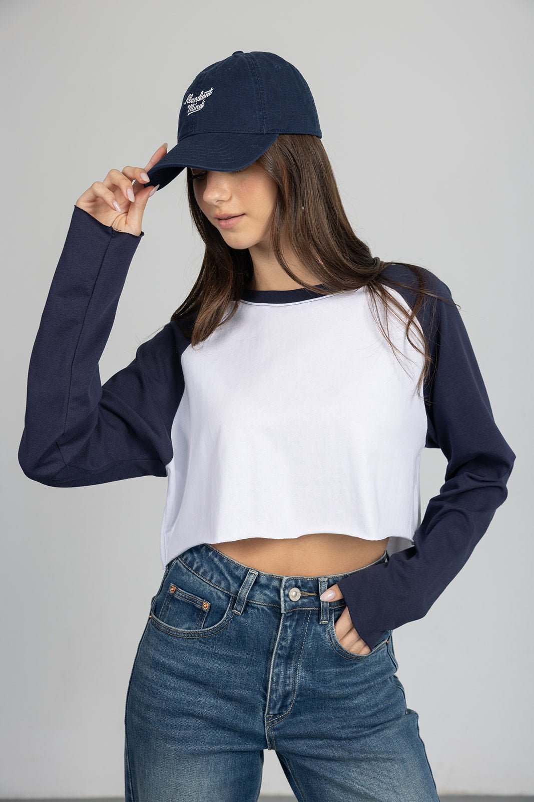 חולצת קרופ ג'סי - TwentySix