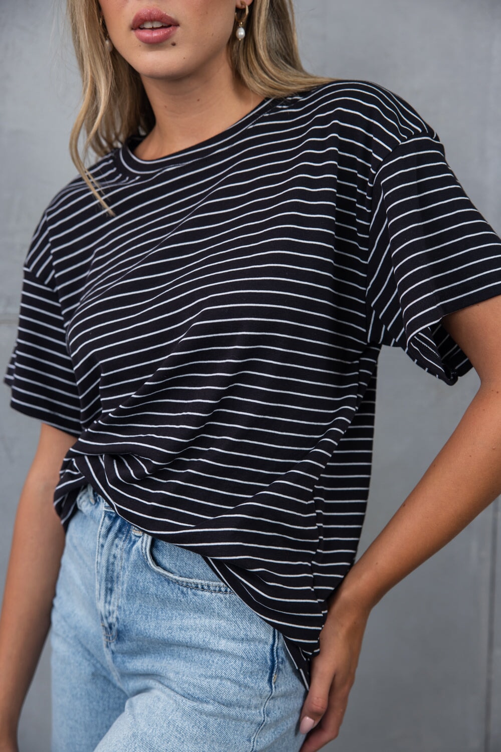 חולצת אוברסייז ארין TwentySix Black One Size 